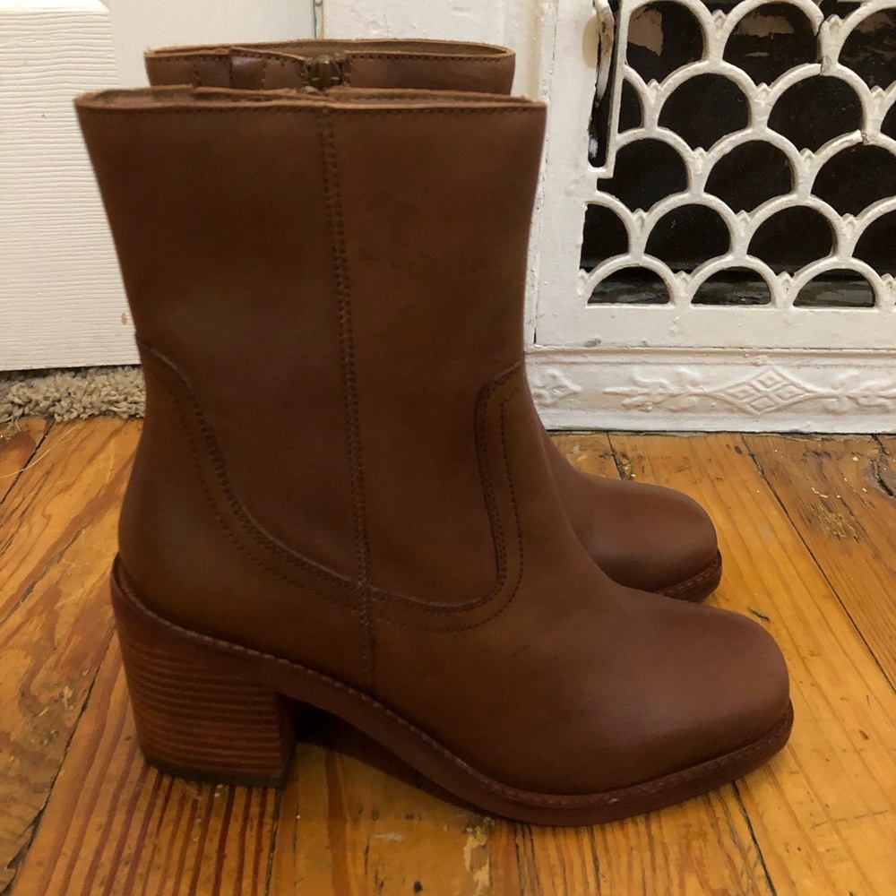Brand New Never Worn Seychelles Turbulent Tan Leather Square Toe Mid-Calf Boots